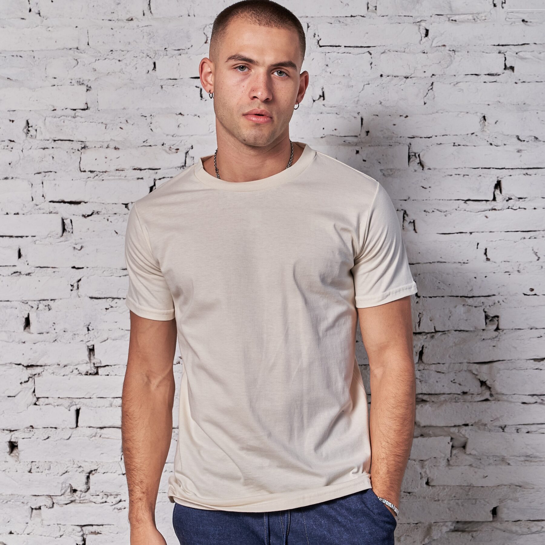 REMERA BASICA ALGODON CUELLO REDONDO - Imagen 3