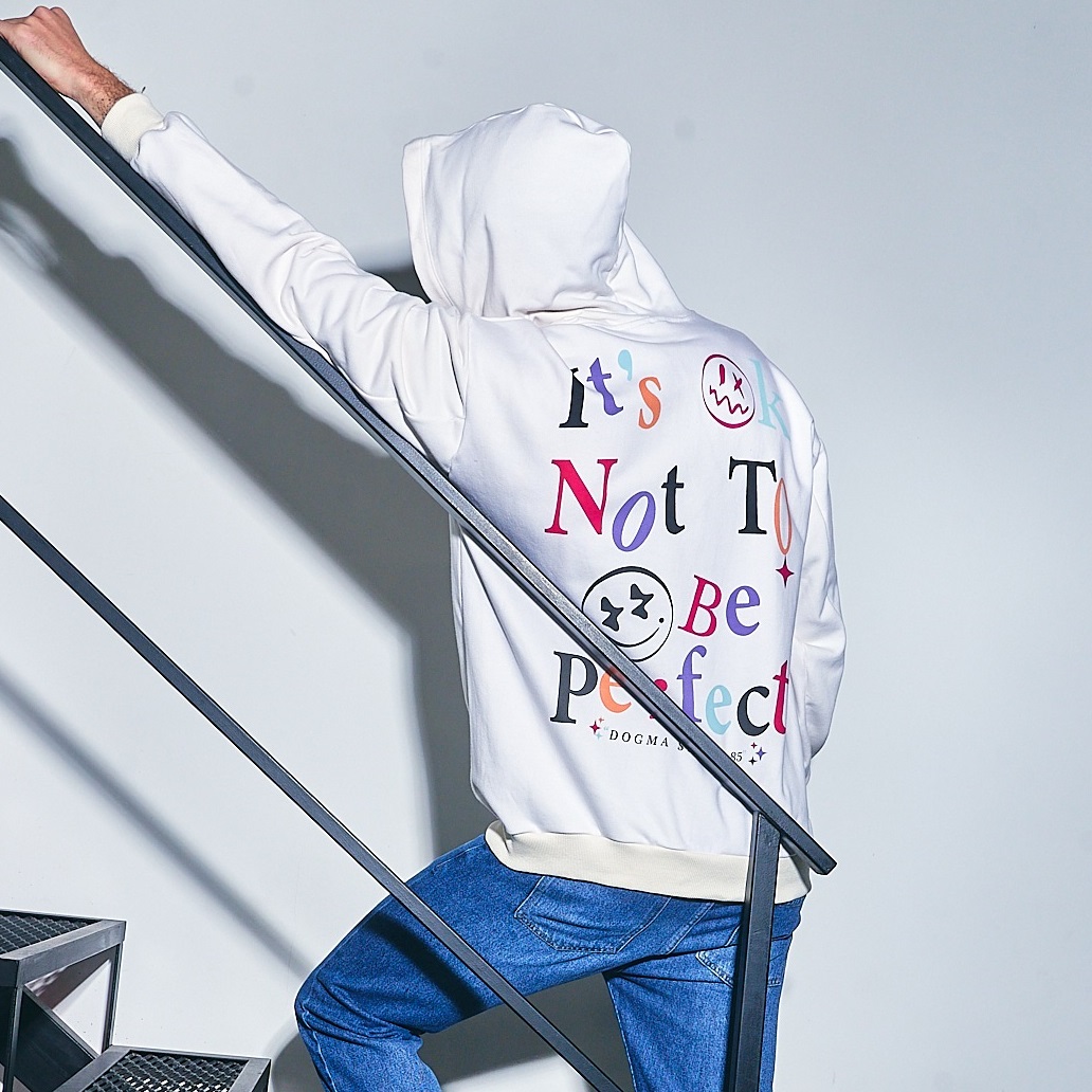 BUZO OVERSIZE RUSTICO  SMILE “IT’S OK” CANGURO CAPUCHA BACK & FRONT