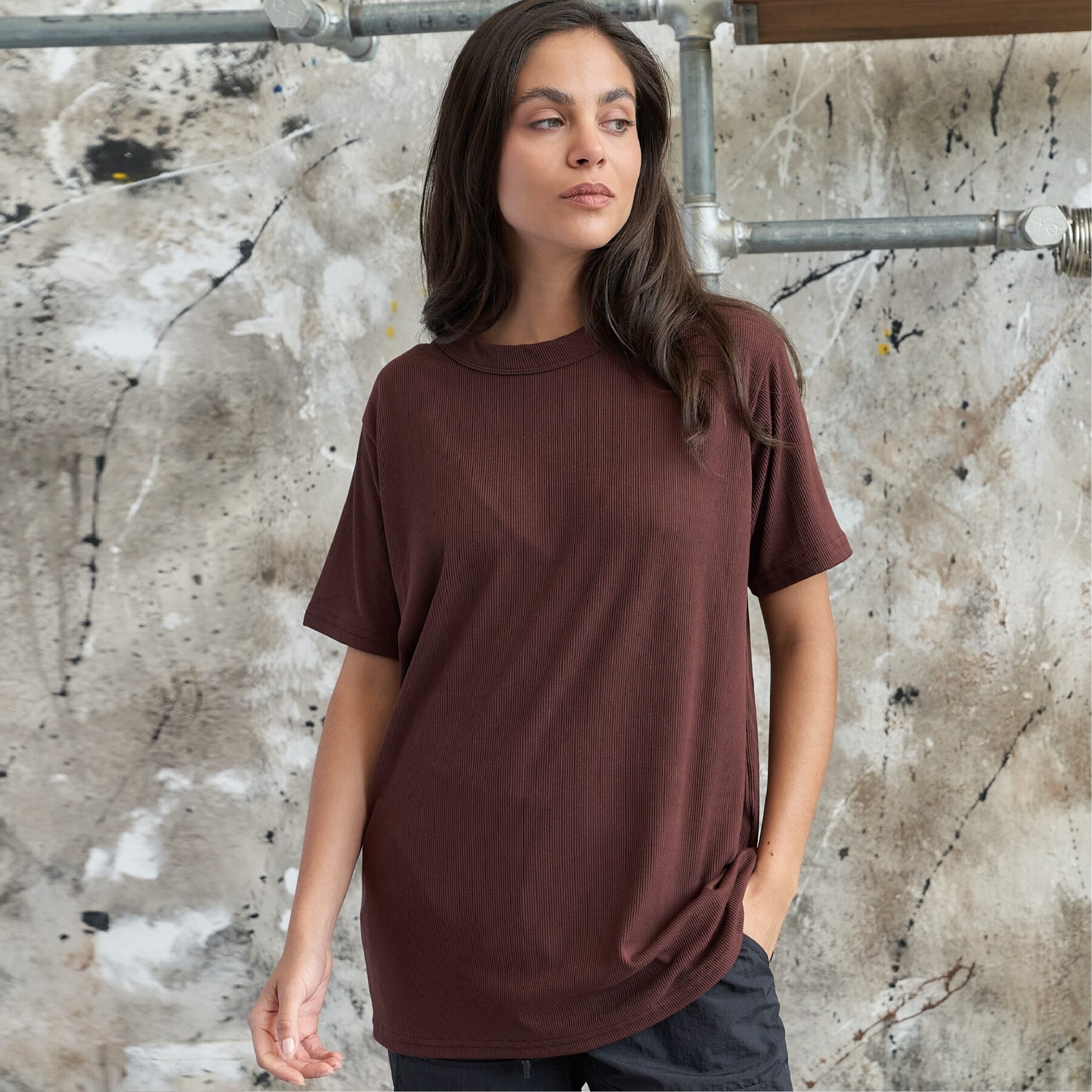 REMERA DE MORLEY VISCOSA PREMIUM - Imagen 2