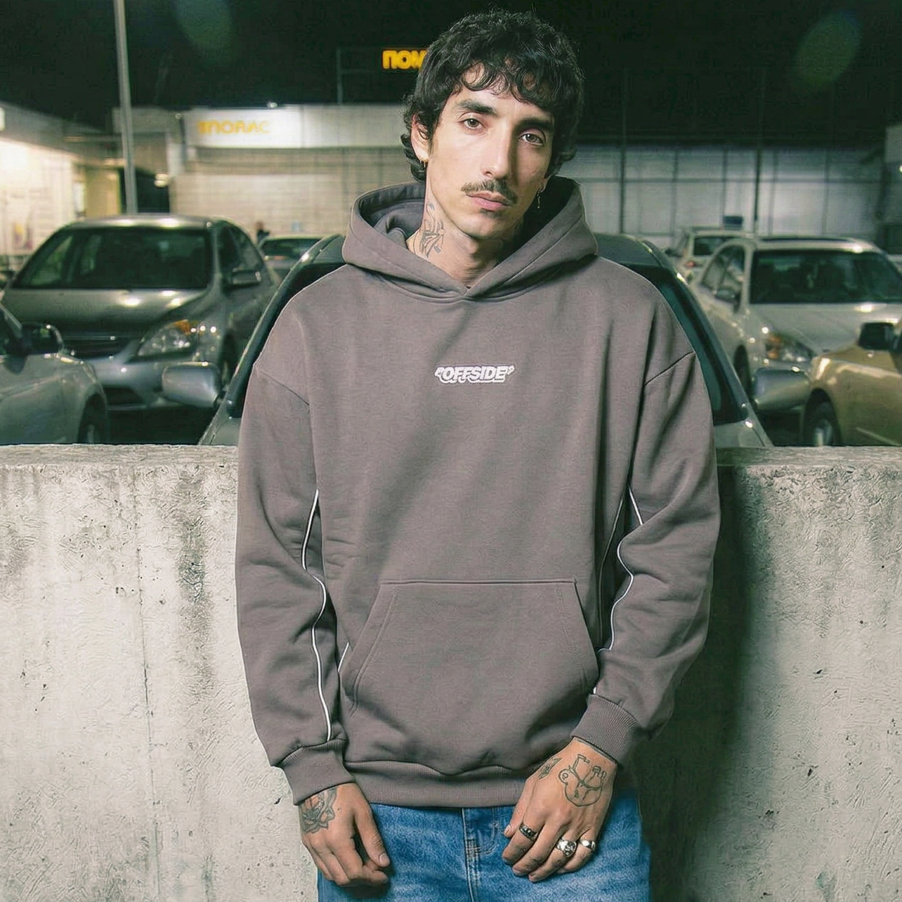 BUZO HODDIE OVERSIZE FRISA "OFFSIDE" ENVIVADO - Imagen 2